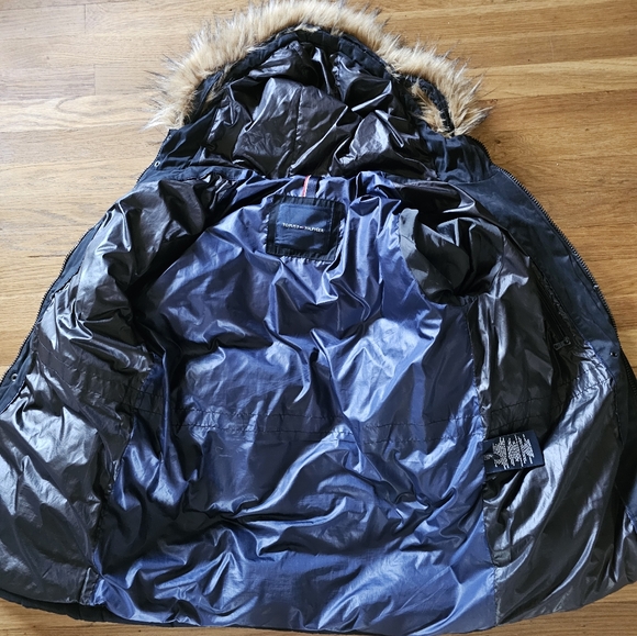 Tommy Hilfiger Black Winter Coat Faux Fur Trim Hood Women's Size Small - Picture 4 of 16